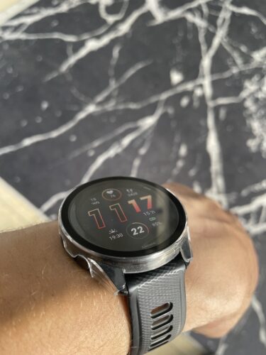 כיסוי היקפי מלא זכוכית שקוף Garmin forerunner 265 photo review