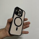 כיסוי סיליקון קשיח לאייפון iPhone 16 Pro מעמד מצלמה ומגן לעדשות שחור photo review